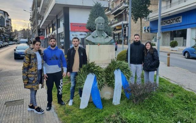 Οι Κύπριοι φοιτητές της Λαμίας τίμησαν τη μνήμη του Ευαγόρα Παλληκαρίδη