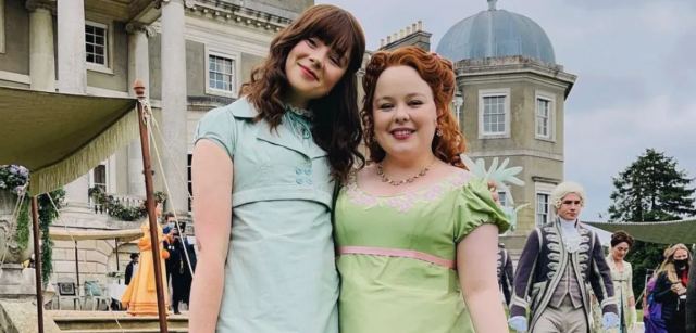 Netflix - Bridgerton: Το βίντεο με τους πρωταγωνιστές από τα γυρίσματα της 3ης σεζόν