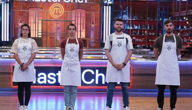 MasterChef: Αυτός είναι ο παίκτης που αποχώρησε και έχασε το εισιτήριο για τον τελικό