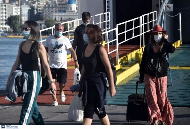 Παγώνη: Δεν χρειάζεται να μας πουν που πρέπει να φοράμε μάσκα