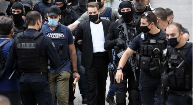 Ξεκινάει αύριο η δίκη του Μπάμπη Αναγνωστόπουλου