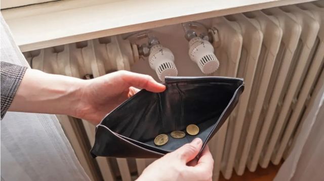 Ενεργειακή κρίση: Ποιο καύσιμο συμφέρει ένα νοικοκυριό για να ζεσταθεί