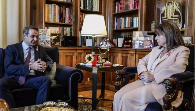 Μητσοτάκης σε Σακελλαροπούλου: Θα στηρίξουμε τους ευάλωτους, αλλά δεν μπορούμε να ξεφύγουμε από τους στόχους