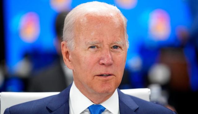 Πόλεμος στην Ουκρανία: Ο Μπάιντεν ανακοίνωσε το μεγαλύτερο πακέτο στρατιωτικής βοήθειας – Δίνει σχεδόν 3 δισ. ευρώ