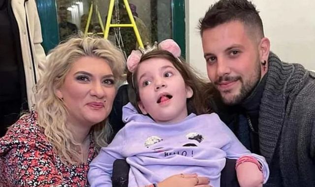 Νεκρά παιδιά στην Πάτρα – Μάνος Δασκαλάκης: «Ήξερε τις υποψίες μου για έγκλημα» αποκαλύπτει ο γιατρός της Τζωρτζίνας