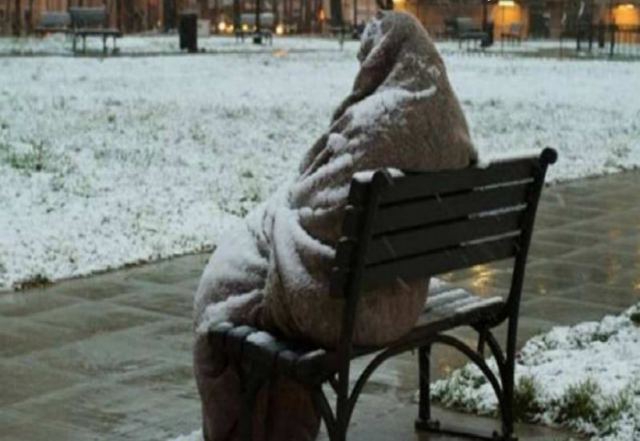 Ανοιχτή όλο το 24ωρο η θερμαινόμενη αίθουσα του Δήμου Λαμιέων