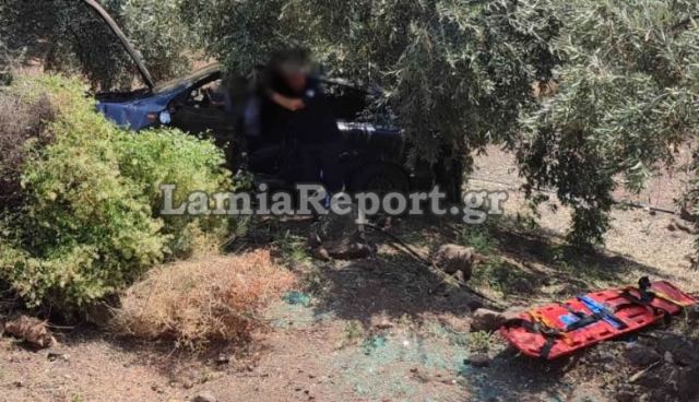 Στυλίδα: «Έφυγε» μέσα στις ελιές - Ένας τραυματίας - Δείτε εικόνες