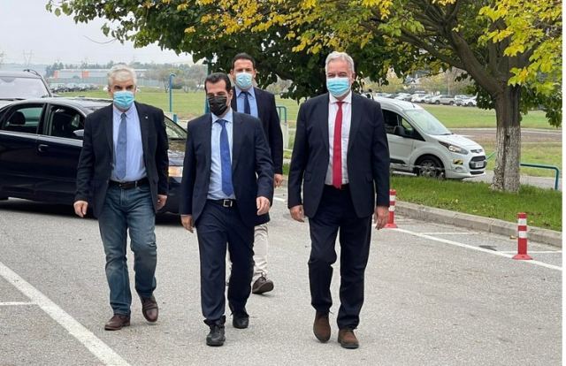 Θ. Πλεύρης από τη Λάρισα: «Όχι» σε τοπικά lockdown – Εγκρίθηκαν 6 θέσεις για να λειτουργήσει η ΜΕΘ Παίδων (φωτ. & βίντεο)