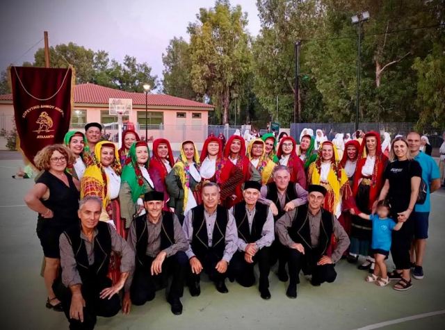 Το Χορευτικό του Δήμου Λοκρών συμμετείχε στα «Κανάρεια 2024» στην Ερέτρια