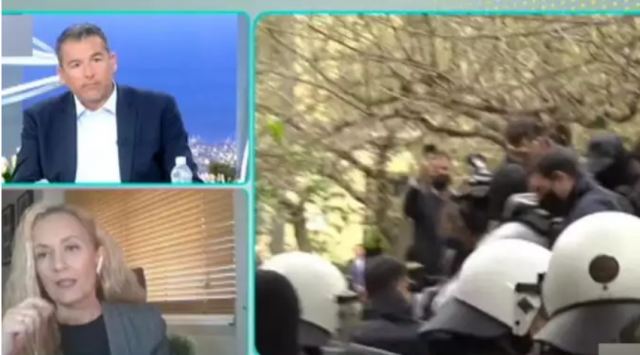 Φοβισμένος ο Μάνος Δασκαλάκης - Η Ρούλα Πισπιρίγκου είχε ζητήσει από πρόσωπο να κάνει κάτι