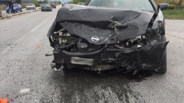 Σφοδρή σύγκρουση με δυο τραυματίες
