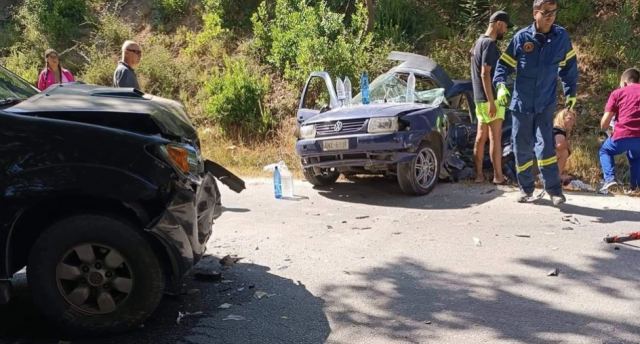 Τραγωδία στην Κρήτη: Νεκροί στην άσφαλτο 15χρονη και 23χρονος