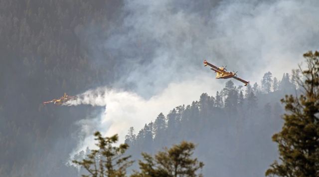 ΗΠΑ: Τεράστια πυρκαγιά εξακολουθεί να μαίνεται στο Νέο Μεξικό - Έχουν καεί 166 σπίτια