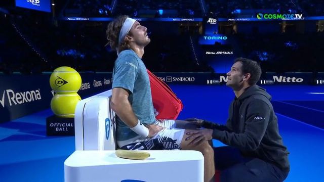 Εγκατέλειψε ο Τσιτσιπάς στο ματς με τον Ρούνε, τέλος τα ΑTP Finals