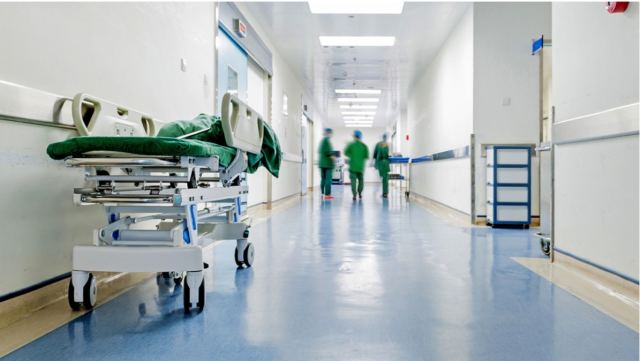 Στρεπτόκοκκος Α: Πώς μεταδίδεται, ποια είναι τα συμπτώματα και τι πρέπει να προσέχουν οι γονείς