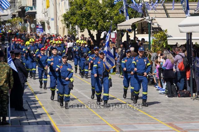Φωτορεπορτάζ από την παρέλαση για την 25η Μαρτίου