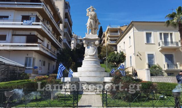 Με λαμπρότητα η Λαμία γιορτάζει την 25η Μαρτίου (ΦΩΤΟ)