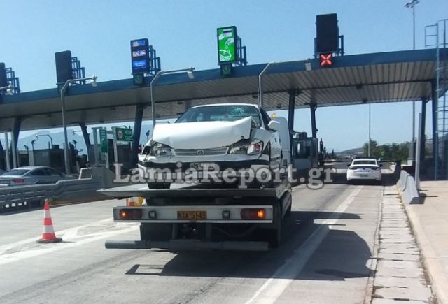 Τροχαίο στα διόδια - Ένας τραυματίας - Δείτε εικόνες