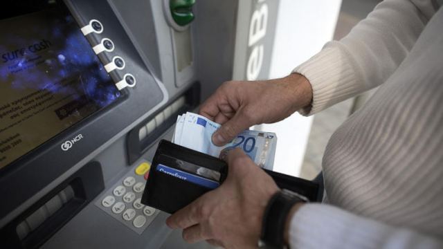 Capital Controls: Από 1/9 έως 1.800 ευρώ τον μήνα, ακόμη και με μια ανάληψη