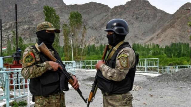 Τουλάχιστον 94 νεκροί κατά τις συγκρούσεις ανάμεσα σε Τατζικιστάν και Κιργιστάν