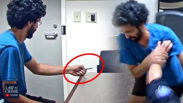 Προσπάθησε να τραυματίσει αστυνομικό μέσα στο τμήμα και το... μετάνιωσε (vid)