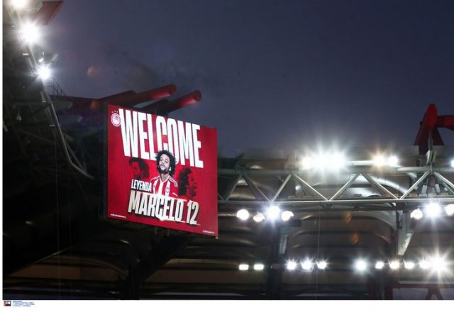 Ολυμπιακός: Η παρουσίαση του Μαρσέλο στο “Καραϊσκάκης” - ΒΙΝΤΕΟ