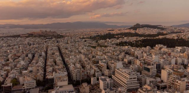 Golden visa: Όριο 800.000 σε όλη την Αττική - Όχι στο Airbnb, μόνο σπίτια άνω των 120 τ.μ