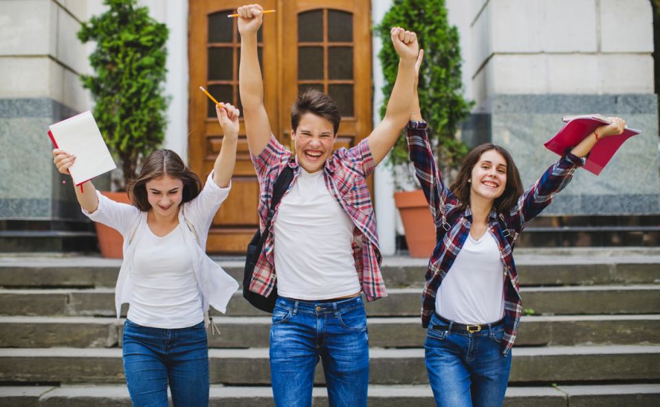 ΠΡΟΤΥΠΟ Εκπαιδευτήριο: Γιατί μαζί δημιουργούμε ΠΡΟΤΥΠΑ! - Επιτυχόντες στις Πανελλαδικές Εξετάσεις 2024