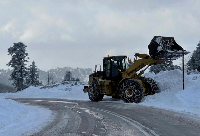Έκτακτη σύσκεψη για το νέο κύμα χιονιά στην Περιφέρεια Στερεάς