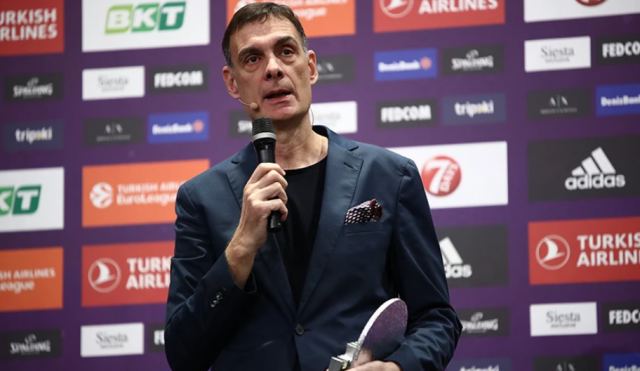 EuroLeague: Κορυφαίος προπονητής ο Γιώργος Μπαρτζώκας