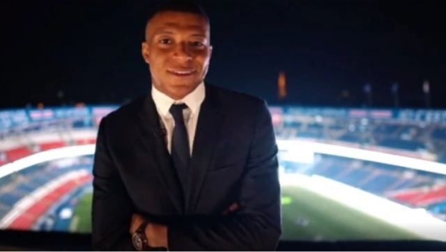 Παρί Σεν Ζερμέν: Επίσημα κάτοικος Παρισιού ο Μπαπέ μέχρι το 2025!