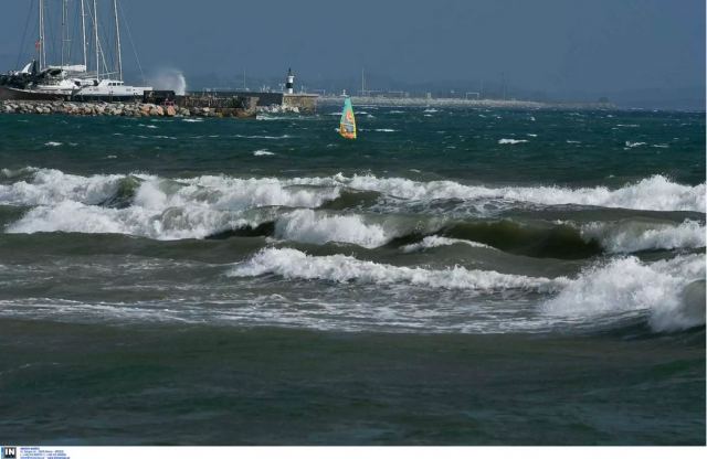 Βρέθηκε νεκρός ο σέρφερ που αγνοούνταν στην Πάρο