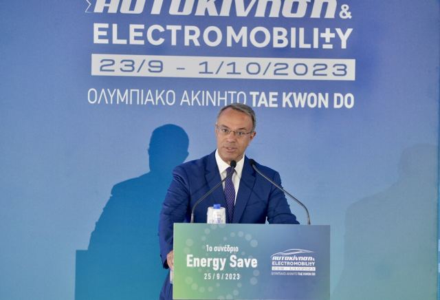 Σταϊκούρας: Εργαζόμαστε με συνέπεια και αποφασιστικότητα για βιώσιμες, έξυπνες και ανθεκτικές υποδομές και μεταφορές