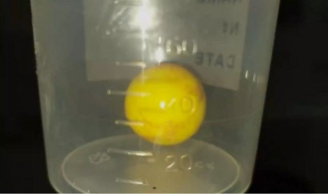 Αμαλιάδα: Μπαλάκι σφήνωσε στο λαιμό βρέφους 8 μηνών – Οι αγωνιώδεις προσπάθειες για να σωθεί