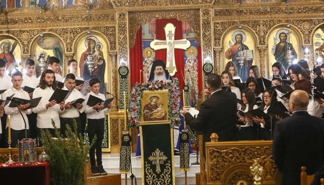 Φθιώτιδος Συμεών: «Οι φωνές των παιδιών δώρο της Παναγίας μας»