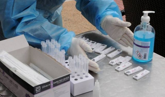 Κορωνοϊός: 4.496 κρούσματα σήμερα με 561 επαναλοιμώξεις - Στους 115 οι διασωληνωμένοι, 13 νέοι θάνατοι