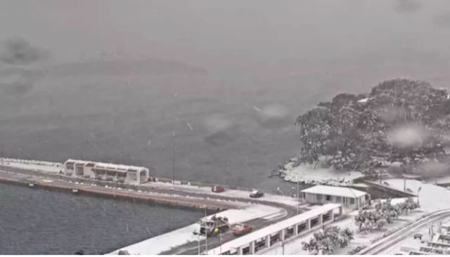 Xιόνι σε Βόλο, Πήλιο και Σποράδες - Κατάλευκες οι Σκιάθος, Σκόπελος και Αλόννησος