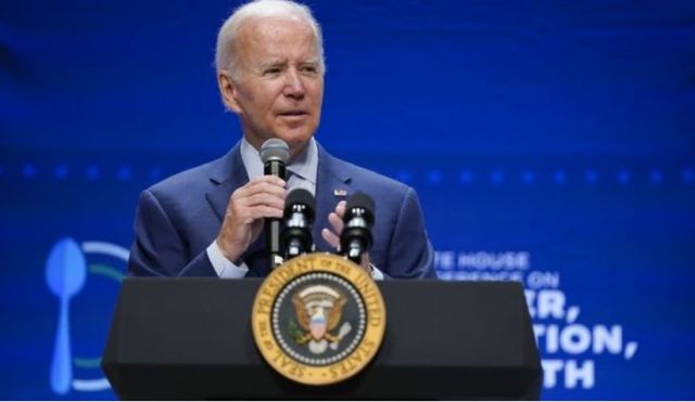 Μπάιντεν: Νέα γκάφα ολκής - Έψαχνε στο ακροατήριο βουλευτή που σκοτώθηκε πρόσφατα σε τροχαίο