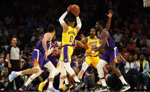 Αποτελέσματα NBA: Πρόωρος αποκλεισμός για Λέικερς