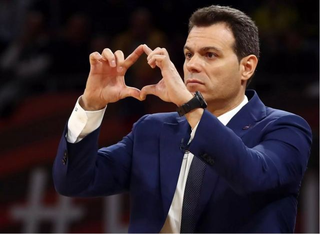 Εθνική Ελλάδας: Ο Βαγγέλης Λιόλος συναντήθηκε με τον Αντρέι Βατούτιν για τον Δημήτρη Ιτούδη