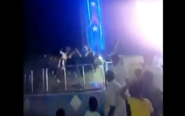 Ινδία: Τρομακτικό ατύχημα σε λούνα παρκ - 16 τραυματίες από πτώση
