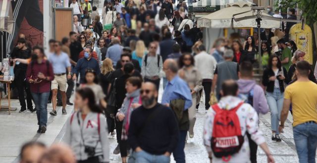 Κορωνοϊός: 4.493 κρούσματα σήμερα, με 559 επαναλοιμώξεις - Στους 110 οι διασωληνωμένοι, 17 νέοι θάνατοι