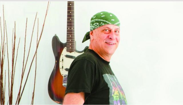 Νέο βούλευµα για τον ντράµερ: Προσέγγιζε τους γονείς για ν' ασελγεί στα παιδιά