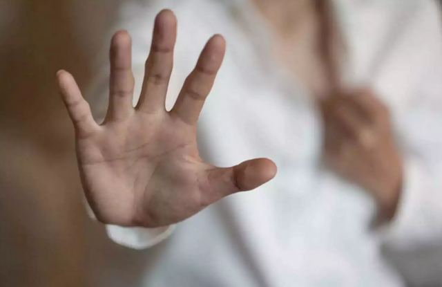 Λέσβος: 40χρονος πυροσβέστης αναζητείται μετά από καταγγελία της γυναίκας του για ενδοοικογενειακή βία