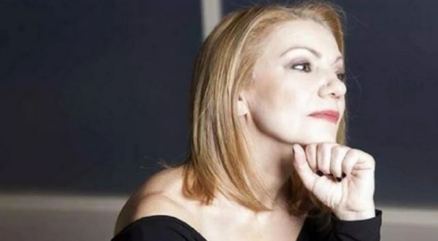 Πέμη Ζούνη: «Έχασα εν μια νυκτί όσα χρήματα είχα μαζέψει»