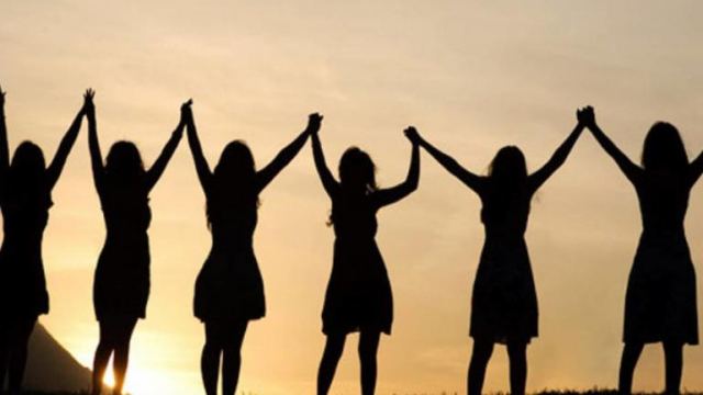 Ενημέρωση για τα δικαιώματα των γυναικών στην Πλατεία Ελευθερίας