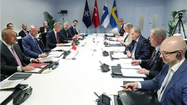 Σύνοδος ΝΑΤΟ: Άρση του βέτο από την Τουρκία για την ένταξη Φινλανδίας και Σουηδίας στη Συμμαχία