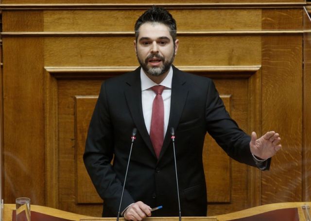 Στη Βουλή η επιστολή του Επιμελητηρίου Φθιώτιδας για τις ηλεκτρονικές απάτες από το Γ. Σαρακιώτη