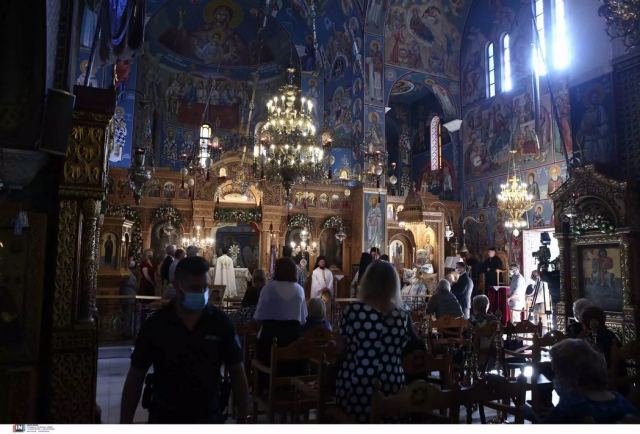 Διαρκής Ιερά Σύνοδος: Δεν μπορούμε να ελέγχουμε τα rapid test των πιστών – Πράξη ατομικής ευθύνης ο εμβολιασμός