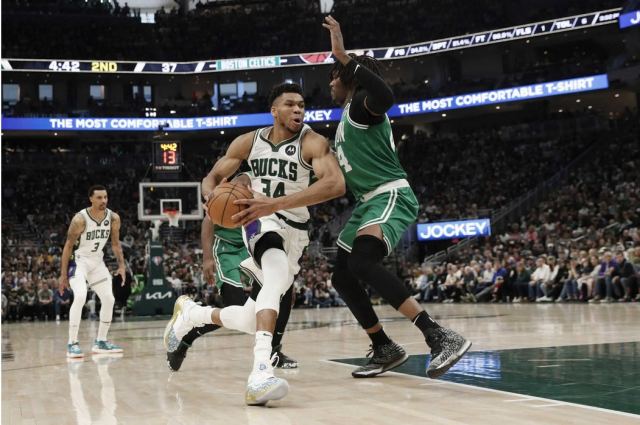 Μιλγουόκι Μπακς: Επίσημα παράπονα για τη διαιτησία κόντρα στους Μπόστον Σέλτικς